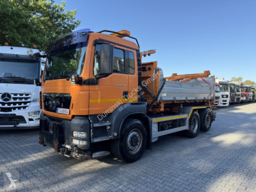 Camion benne MAN