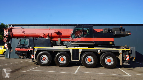 Camion grue Faun