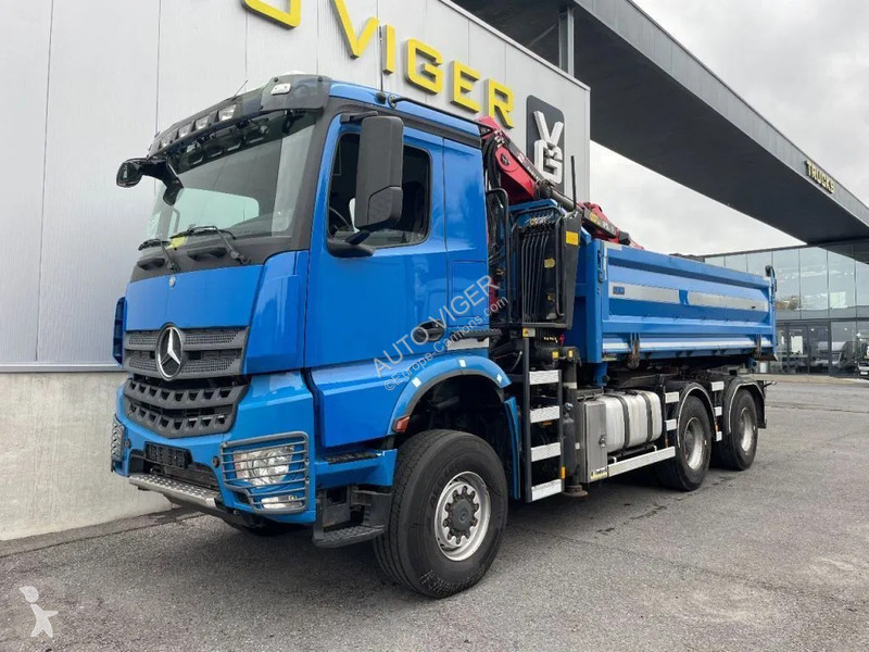 Camion Mercedes 3342 *6x6*meegestuurd...