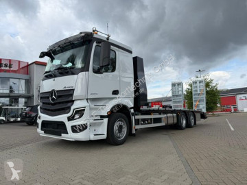 Camion porte engins Mercedes neuf