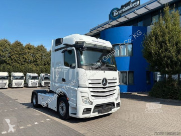 Autres camions Mercedes