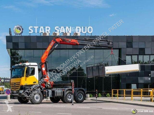 Camion Mercedes PK 33002