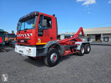 Camion polybenne Iveco