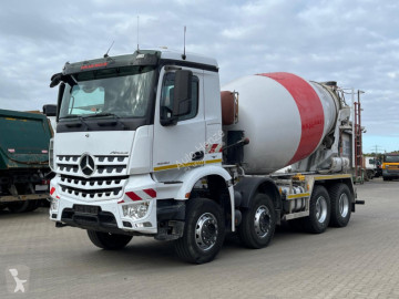 Camion béton toupie / Malaxeur Mercedes