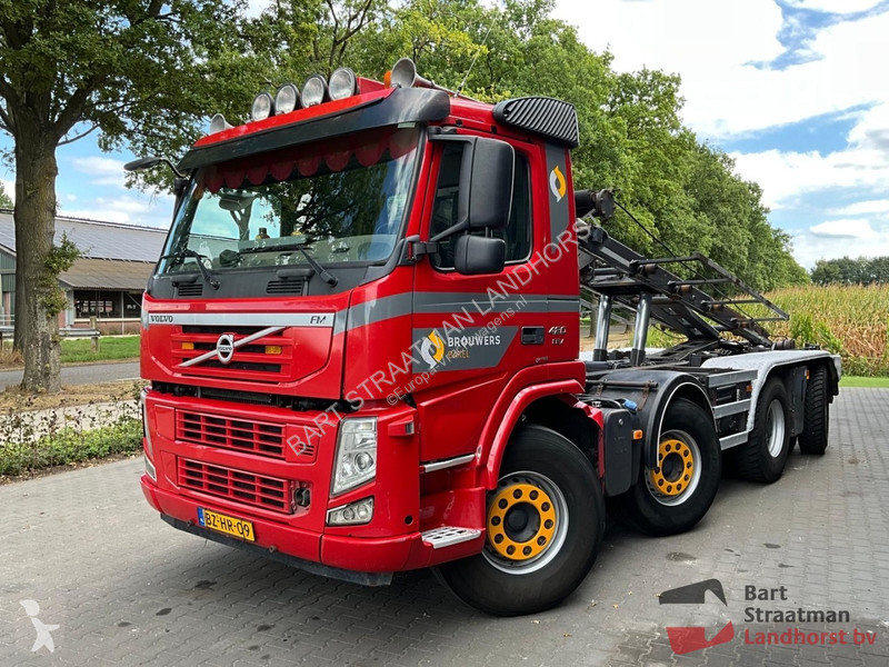 Camion Volvo 420 8x4 Euro 5 with Cable...