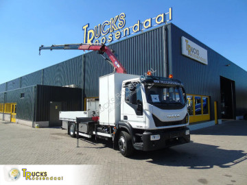 Camion grue Iveco