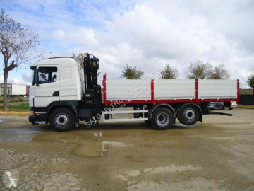 Camion grue Scania
