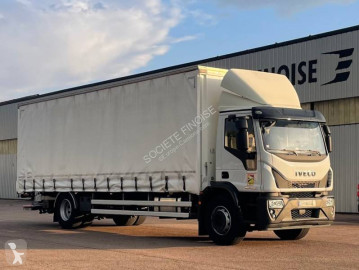 Camion rideaux coulissants (plsc) Iveco