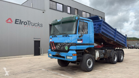 Camion Mercedes 3340 actros (6X6 / BOITE MANUELLE /MANUAL GEARBOX / 3 PONTS / V6 / MP1)