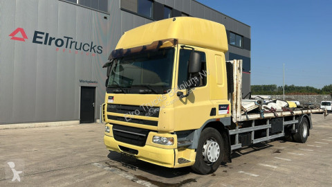 Camion plateau DAF