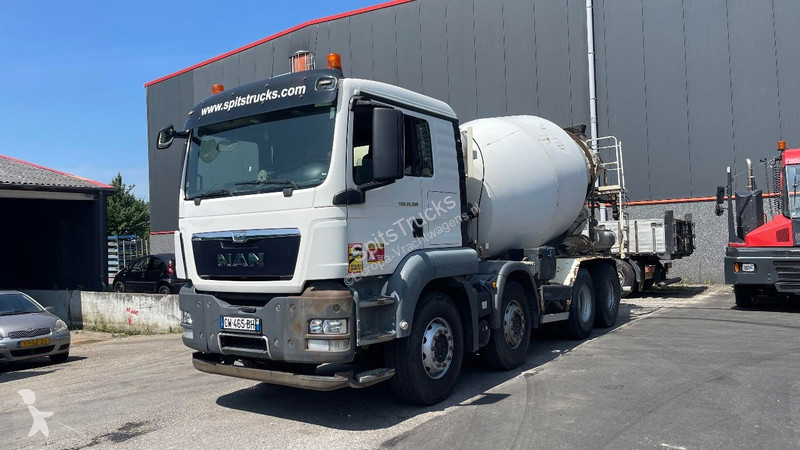 Kamion MAN 35.360 LIEBHERR 9M3 - Concrete...