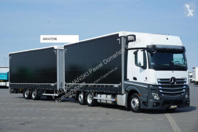 Camión remolque tautliner (lonas correderas) Mercedes