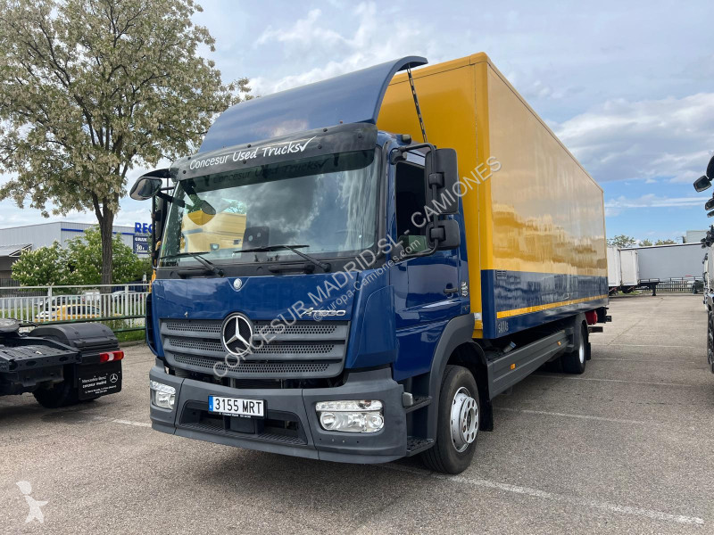 Kamion Mercedes 1321 L