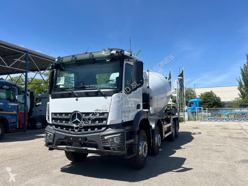 Camión Mercedes 3240 B