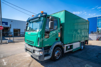 Camion fourgon Iveco