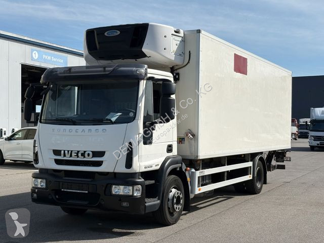 Kamion Iveco...