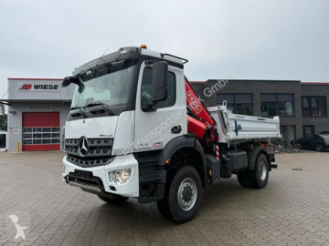 Kamion trojitá korba Mercedes nový