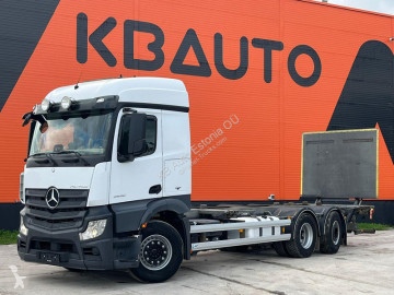 Camion châssis Mercedes