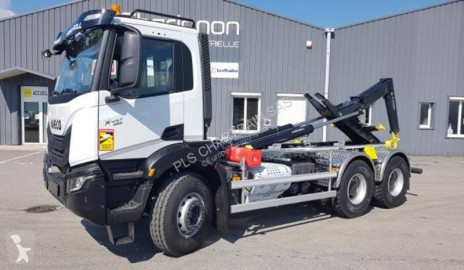 Camion polybenne Iveco neuf