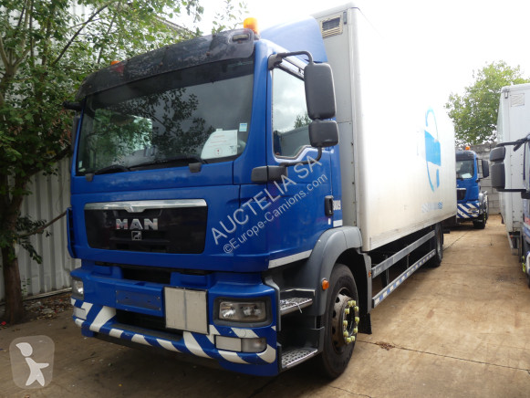 Camion MAN TGM