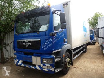 Camion fourgon MAN