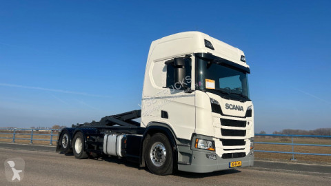 ScaniaR450