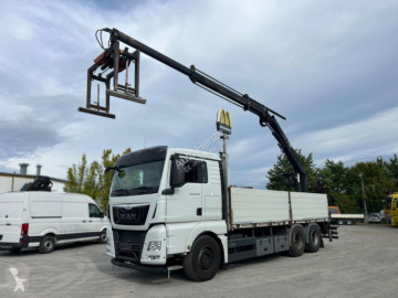Camion grue MAN