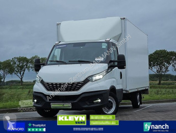 Camion fourgon Iveco