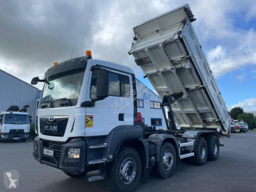 Camion bi-benne MAN
