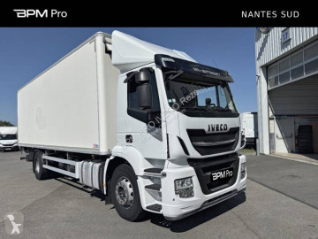 Camión isotermo Iveco