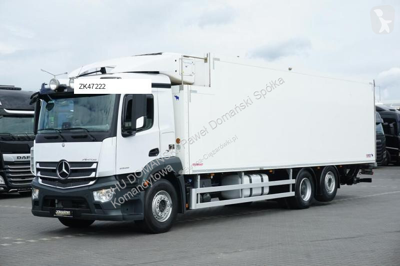 Camion Mercedes ANTOS / / EURO 6 / CHŁODNIA +...