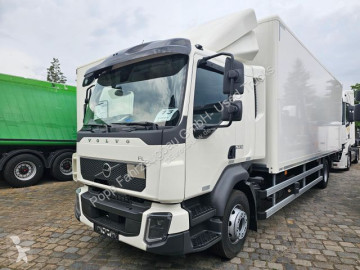 Camion fourgon Volvo