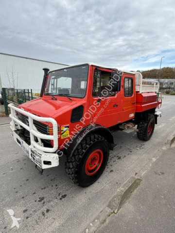 شاحنة شاحنة صهريجية لإطفاء حرائق الغابات Unimog