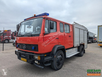 CPI9 camion POMPIER 1/43 Hachette Mercedes LP319 auto-échelle 1962