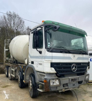 Camión mezclador + cinta transportadora Mercedes