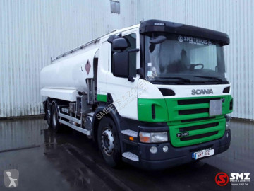 Camión cisterna Scania