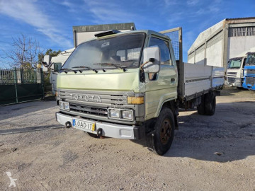 Камион шпригли Toyota