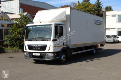 Camion fourgon MAN