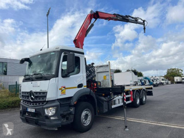 Camión Mercedes Arocs 2636