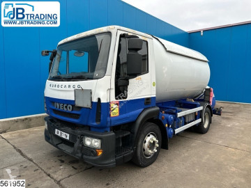شاحنة صهريج Iveco