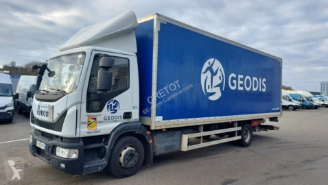 Camión furgón Iveco