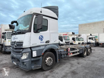 MercedesActros2543