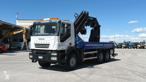 شاحنة Iveco 410