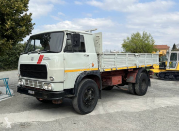 Камион Fiat 673N 4X2
