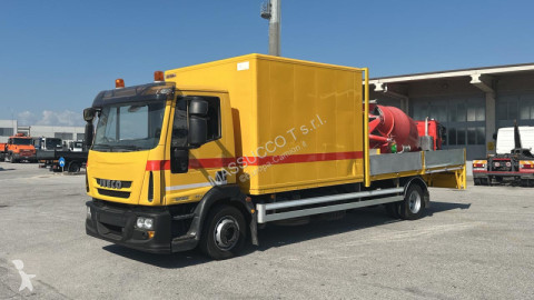 Camion furgone