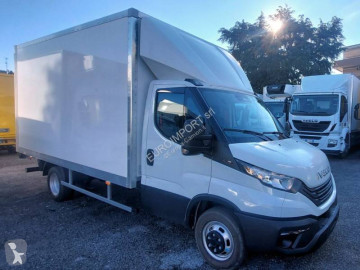 Camión furgón paredes contrachapado Iveco nuevo