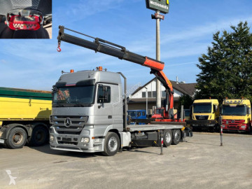 Камион кран Mercedes
