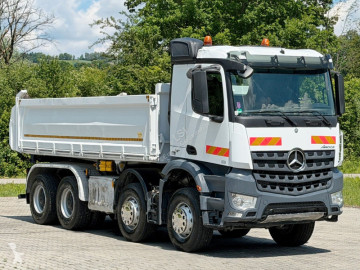 Камион самосвал Mercedes