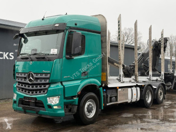 Camion grumier Mercedes