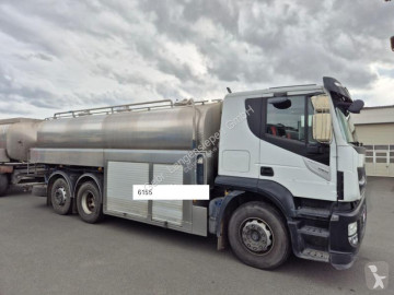 شاحنة صهريج غذائية Iveco